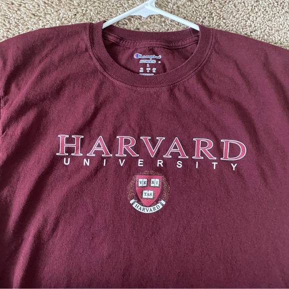 Men’s Champion Burgundy Harvard University  T-Shirt - Picture 3 of 6